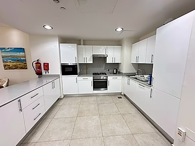 SEA VIEWS! LUXURIOUS 1-BR APARTMENT WITH AMAZING FINISHES