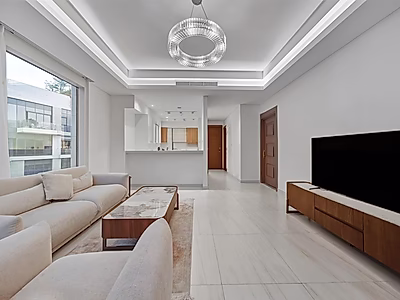 شقة أنيقة بغرفة نوم واحدة بتشطيبات فاخرة