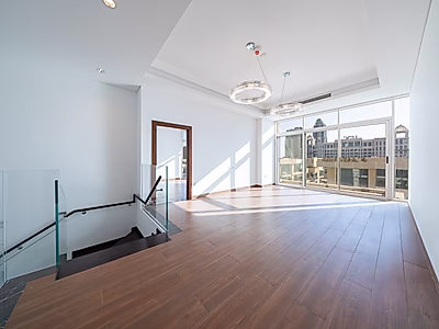 دوبلكس بنظام التملك الحر مع مصعد | إطلالة بحرية جزئية | خطة سداد