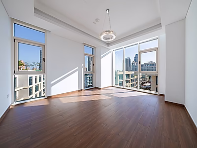 دوبلكس بنظام التملك الحر مع مصعد | إطلالة بحرية جزئية | خطة سداد