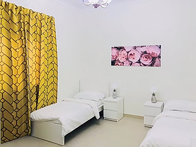 فيلا فاخرة مكونة من 5 غرف نوم | دفع نقدي فوري | ملكية حرة