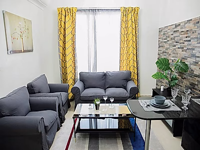 فيلا فاخرة مكونة من 5 غرف نوم | دفع نقدي فوري | ملكية حرة