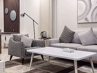 شقة مخدومة مؤثثة بالكامل من غرفة نوم واحدة في المطار القديم