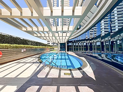 شقة 3 غرف نوم مفروشة في خليج الغرب | تشمل الخدمات