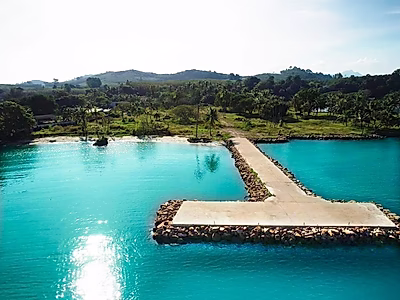 عقار خاص على بحيرة | أرض شاطئية حصرية في تايلاند في قلب أرخبيل استوائي