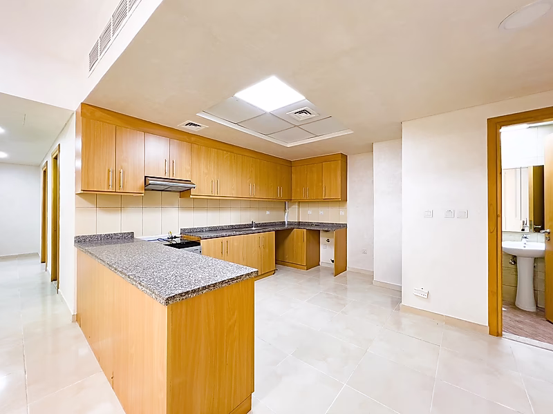Premium 3-Bedroom Residence in Fox Hills, Lusail – Title Deed Ready - Photo 3