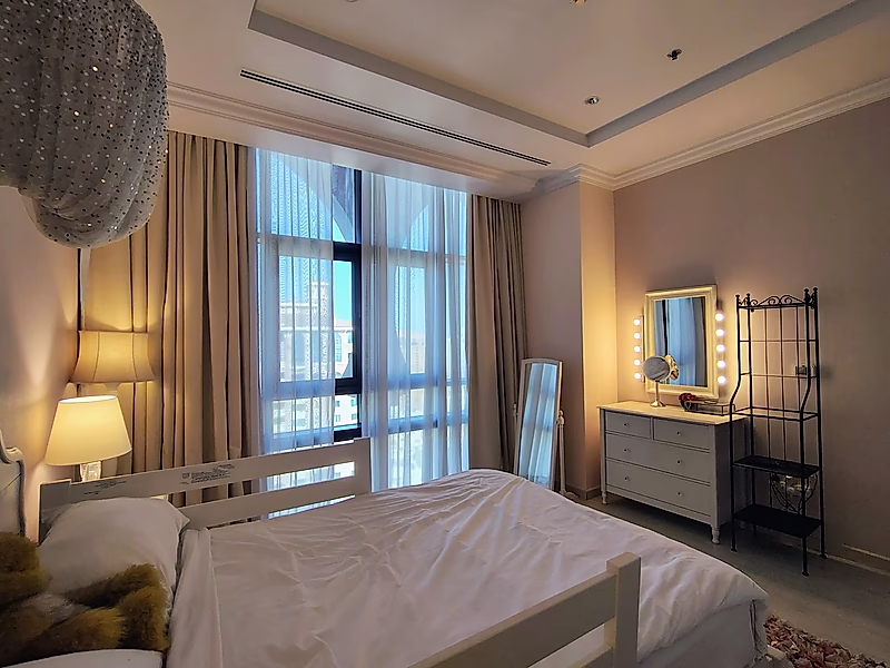 Exquisite 4BR+Maid Penthouse With Panoramic Views In Porto Arabia - The Pearl - Photo 8