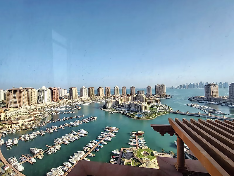 Exquisite 4BR+Maid Penthouse With Panoramic Views In Porto Arabia - The Pearl - Photo 16