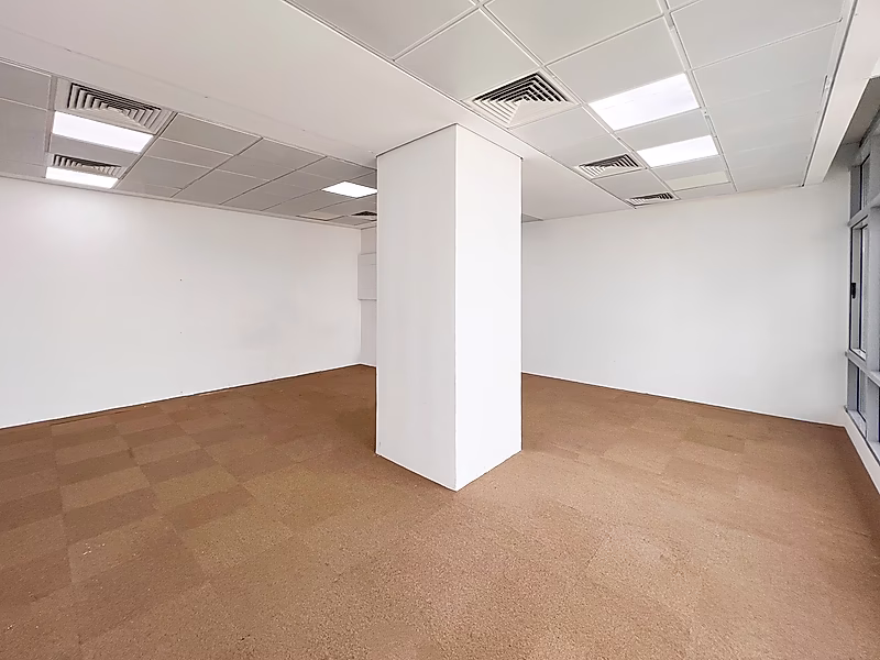 Fitted 80 SQM Office Lusail Marina - Photo 7
