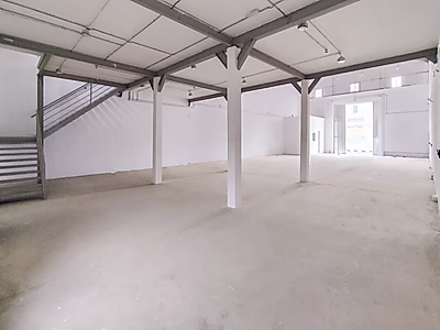 Prime Location | Exceptional Storage Solutions