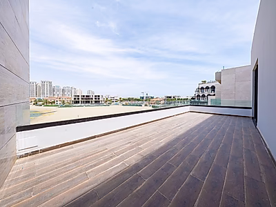 فيلا فاخرة بـ 7 غرف نوم | ملاذ خلاب