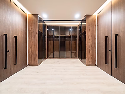 فيلا فاخرة بـ 7 غرف نوم | ملاذ خلاب