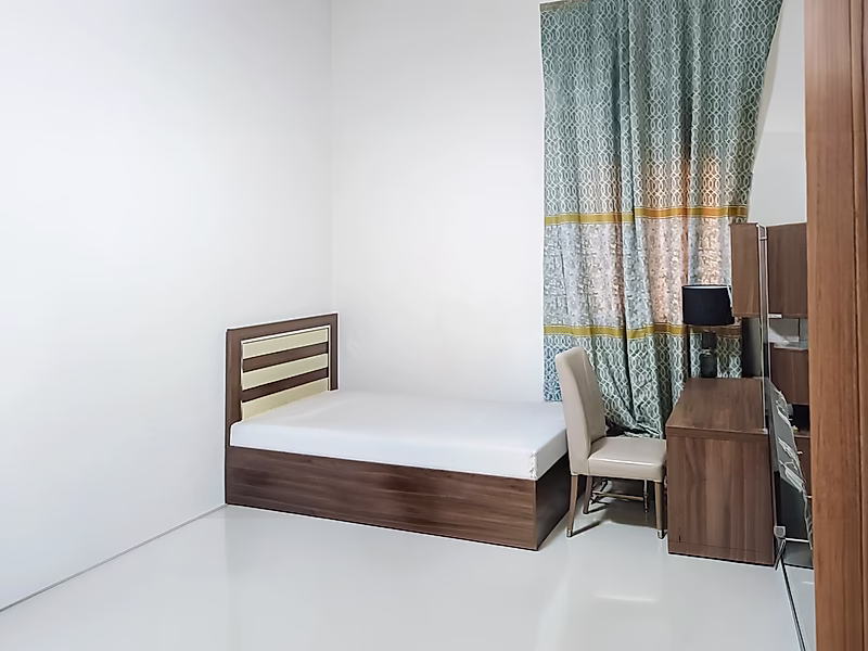 Exquisite 4BR Compound Villa with Garden - Photo 3