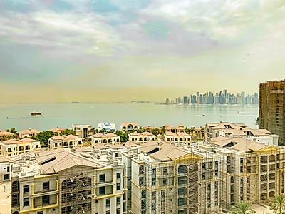 CHIC AND FULLY FURNISHED STUDIO WITH BALCONY IN THE PEARL