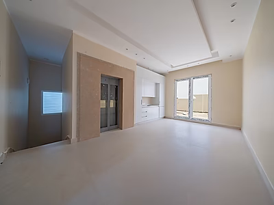 فيلا فاخرة تضم أكثر من 8 غرف نوم | عيش الفخامة