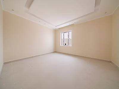 فيلا فاخرة تضم أكثر من 8 غرف نوم | عيش الفخامة