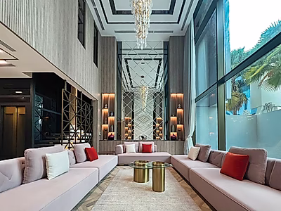 فيلا رائعة بخمس غرف نوم + غرفة للخادمة + غرفة للسائق | مسبح ومصعد | بيرل