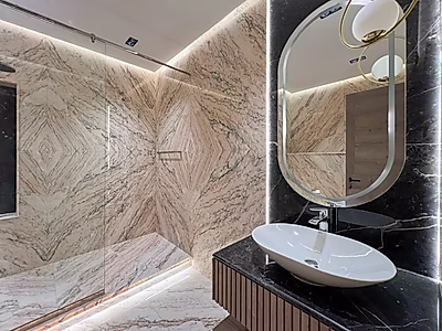 فيلا رائعة بخمس غرف نوم + غرفة للخادمة + غرفة للسائق | مسبح ومصعد | بيرل