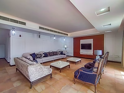 Luxury Villa | Fully Designer Funrnished | Beach View