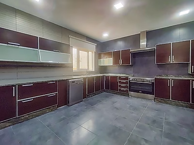 Luxury Villa | Fully Designer Funrnished | Beach View