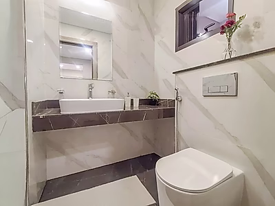 Fully Furnished 2-Bedroom Apartment with Bills Included