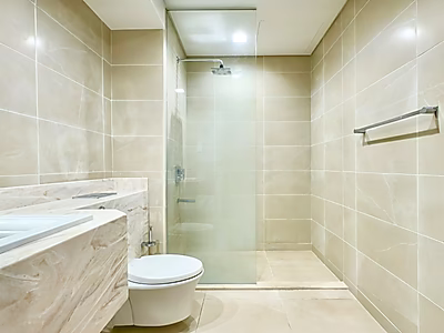 HIGH FLOOR STUDIO IN AL-MUTAHIDA TOWERS VIVA BAHRIYA