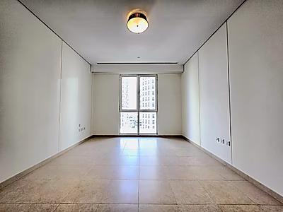 Modern 2BR | Closed Kitchen | Balcony | Title Deed