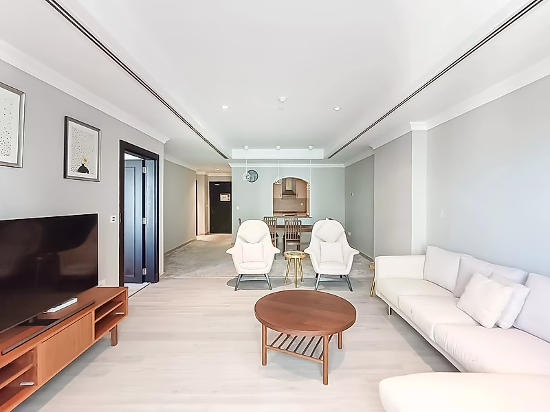 BILLS IN! ELEGANT 1-BEDROOM APARTMENT | PORTO - Photo 5