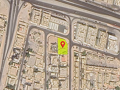 أرض سكنية مميزة في موقع استراتيجي للبيع في الوكرة