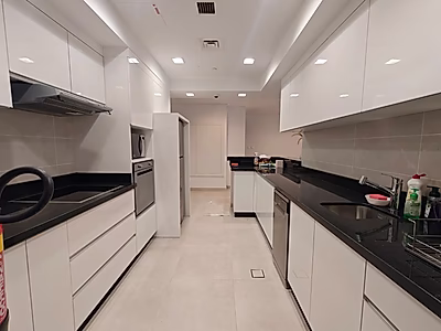 شقة غرفة نوم واحدة مع مساحة تخزين | مفروشة بالكامل | أفضل برج فيفا بحريا | مرافق مميزة | للإيجار