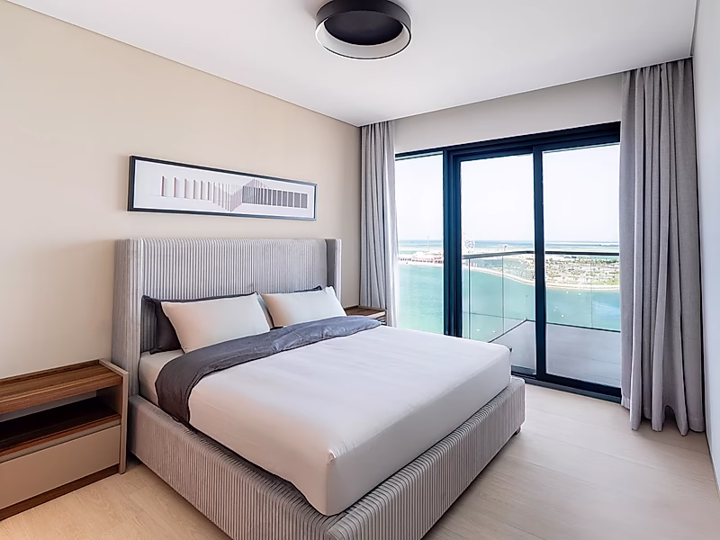 Luxurious 2BR + Maid Apartment with Stunning Sea View | Including utilities - Photo 7