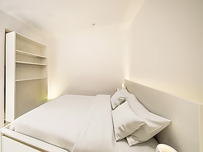 Sophisticated 1+Office with Contemporary Interiors | High Floor | The Pearl