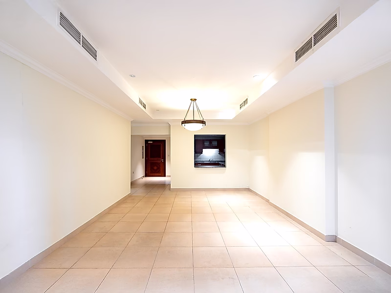 INVESTMENT OPPORTUNITY | TITLED 1 BEDROOM | PORTO ARABIA - Photo 9