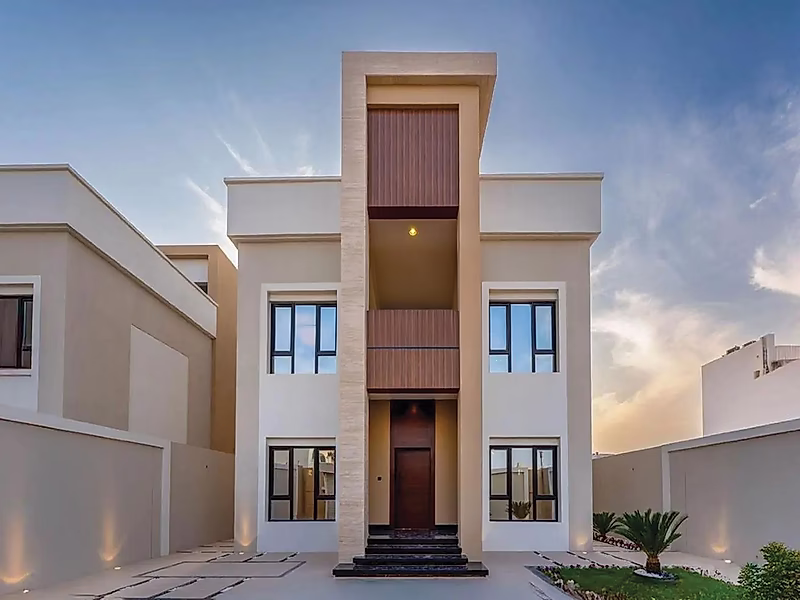 Exquisite 7+BR Villa with Luxe Amenities - Photo 2