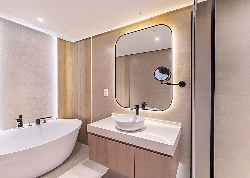 AMAZING 1 BEDROOM APARTMENT | SEA VIEW | SEMI FURNISHED | BILLS INCLUDED - Photo 11