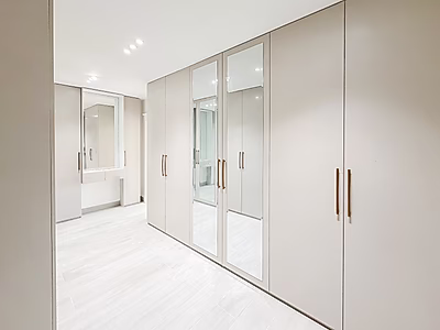 Exquisite Luxury Living | 7+ Bedrooms