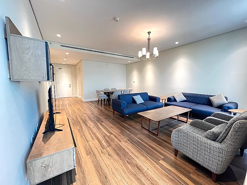 الفواتير مشمولة | شقة مفروشة بالكامل بـ 3 غرف نوم أو أكثر | ذا بيرل - Photo 1