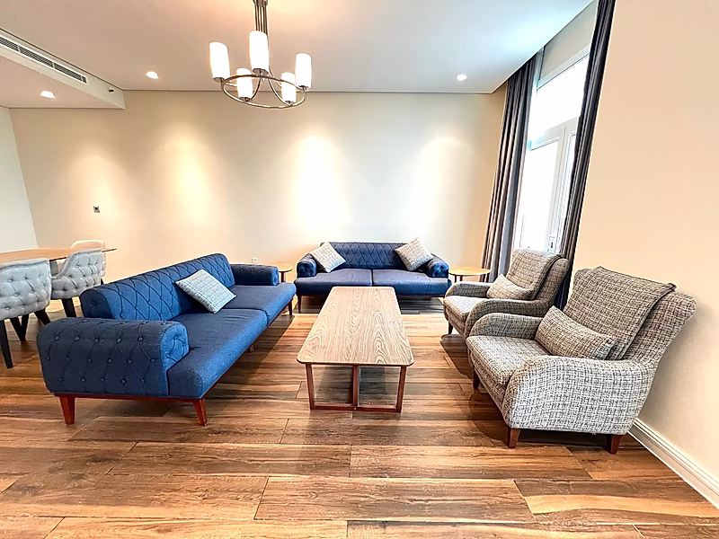 الفواتير مشمولة | شقة مفروشة بالكامل بـ 3 غرف نوم أو أكثر | ذا بيرل - Photo 2