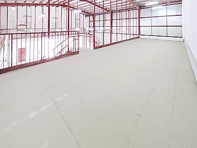 مستودع للإيجار في المنطقة الصناعية القديمة – مساحة مثالية للتخزين والأعمال التجارية