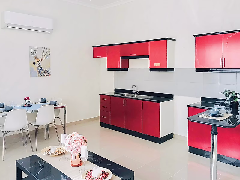 فيلا فاخرة مكونة من 5 غرف نوم | دفع نقدي فوري | ملكية حرة - Photo 9