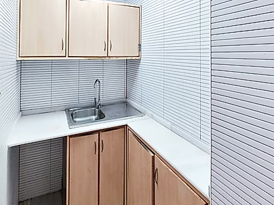 FULLY FITTED FULL FLOOR OFFICE FOR RENT