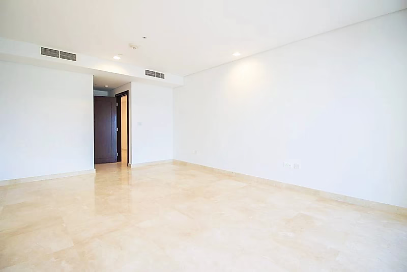 Beach View 3BR + Maid Apartment in Viva Bahriya | The Pearl - Qatar - Photo 12
