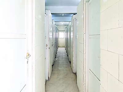 مستودع للإيجار في المنطقة الصناعية القديمة – مساحة مثالية للتخزين والأعمال التجارية