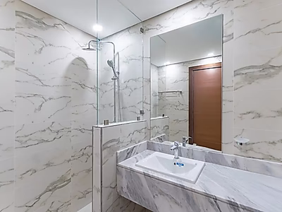 2 Bedroom Apartment for Sale – Lusail Marina (Freehold Title, Fully Furnished)