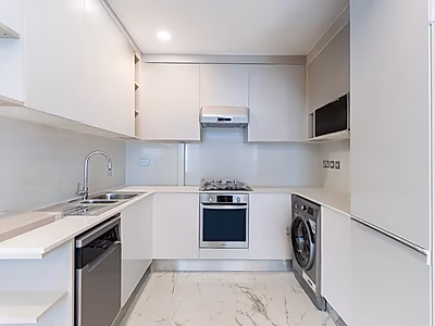 2 Bedroom Apartment for Sale – Lusail Marina (Freehold Title, Fully Furnished)