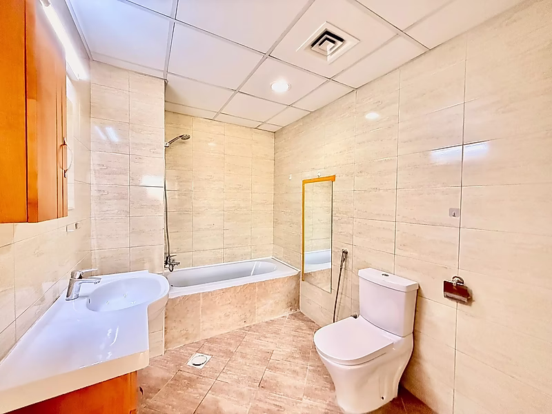 Hot Deal | 3 Bedrooms with Title Deed - Photo 9