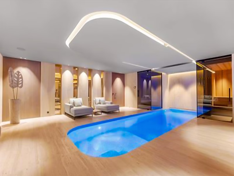 Luxury Contemporary Villa with Panoramic Sea Views – Super Cannes - Photo 9