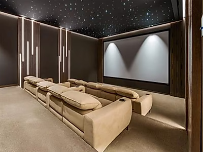 Luxury Contemporary Villa with Panoramic Sea Views – Super Cannes