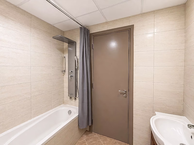 Inc Bills: Luxurious One Bedroom Apartment with Balcony in Damac Piazza, Lusail Fox Hills, Qatar - Photo 5