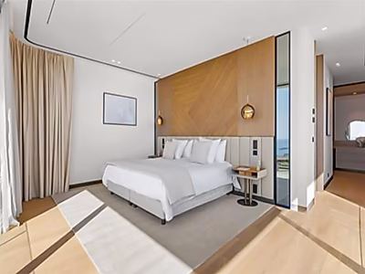 Luxury Contemporary Villa with Panoramic Sea Views – Super Cannes